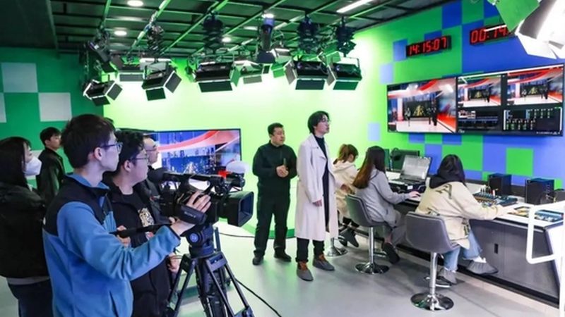 纪录片拍摄公司报价单：揭秘纪录片制作的成本构成**